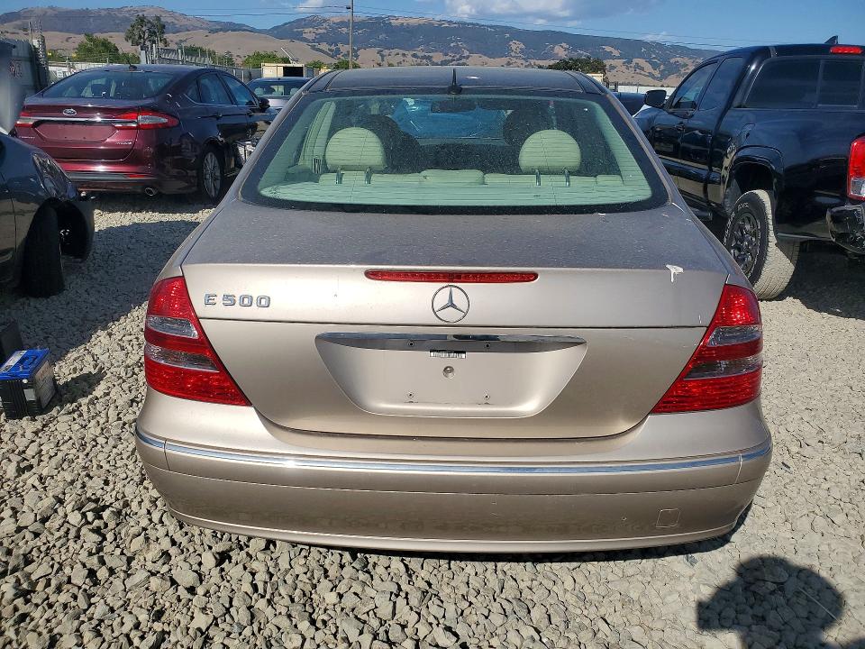 2003 Mercedes-benz E-class VIN WDBUF70J23A350180 COPART salvage auction — NORMAL WEAR, CA - DIS/DLR/EXP ONLY CLEAN TITLE, sold $900 on 2026-07-09 (photo 6)