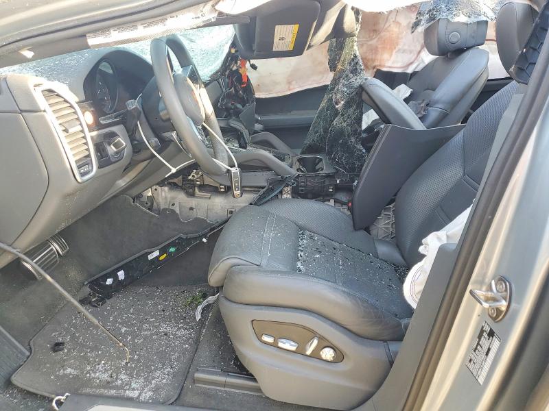 2020 Porsche Cayenne VIN WP1BB2AY7LDA57777 COPART salvage auction — ENGINE BURN, VA - CERT OF TITLE - SALVAGE, sold $2,750 on 2026-07-21 (photo 7)