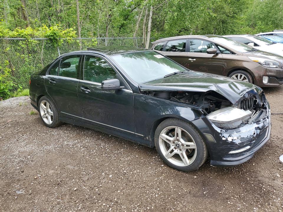 2011 Mercedes-benz C class VIN WDDGF5CB8BA512292 COPART salvage auction — FRONT END, ON - PERMIT SALVAGE, sold $700 on 2026-08-18 (photo 4)