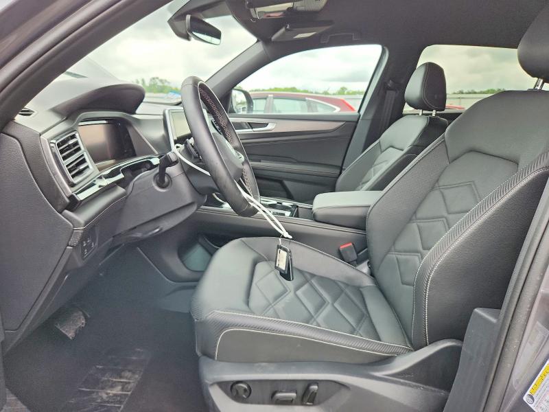 2025 Volkswagen Atlas cross sport VIN 1V2HE2CA4SC227163 COPART salvage auction — REAR END, VA - NON-REPAIRABLE CERTIFICATE, sold $9,100 on 2026-07-20 (photo 7)