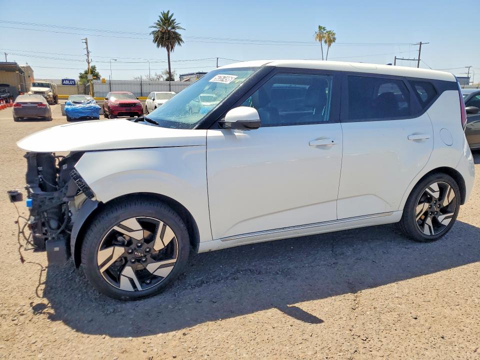 2023 Kia Soul VIN KNDJ53AU7P7841257 COPART salvage auction — FRONT END, Az - Cert Of Title - Salvage, sold $175 on 2026-07-06 (photo 1)