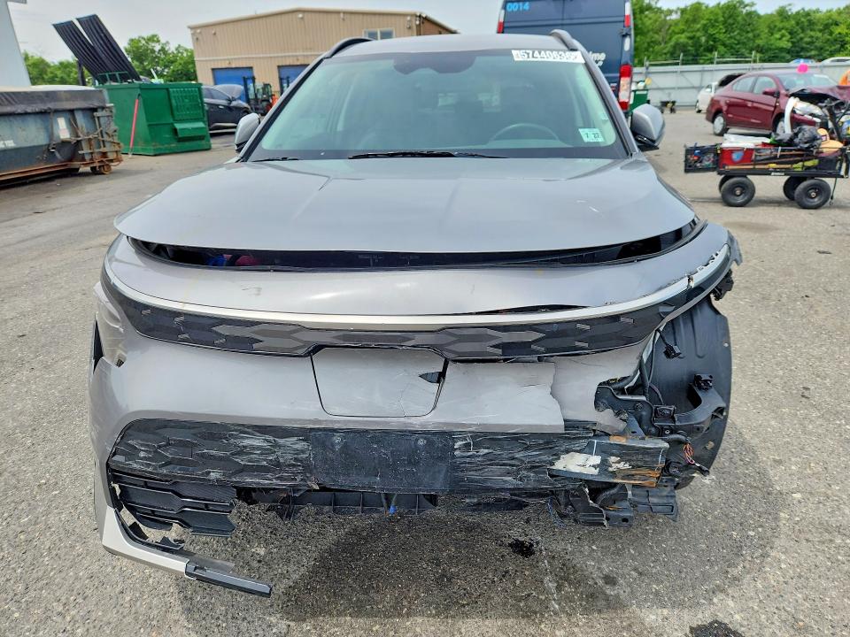 2023 Kia Niro VIN KNDCR3L1XP5049034 COPART salvage auction — FRONT END, Fl - Certificate Of Destruction, sold $250 on 2026-07-27 (photo 5)