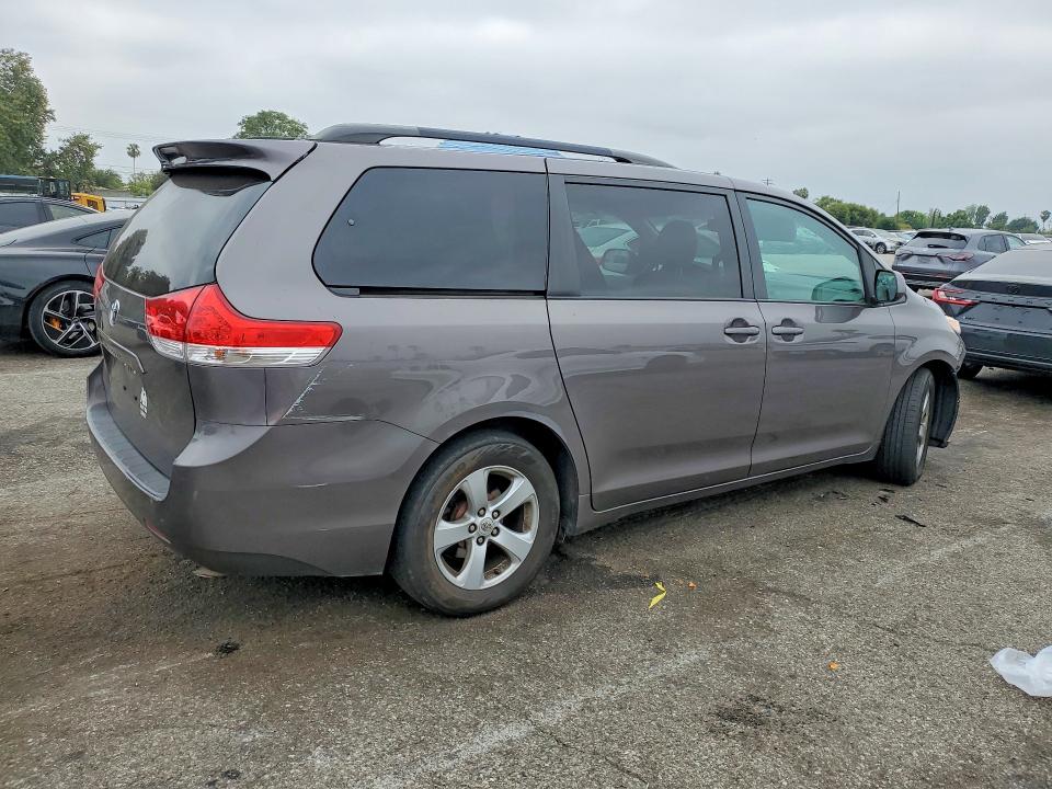 2012 Toyota VIN 5TDKK3DC8CS209092 COPART salvage auction — FRONT END, Ca - Salvage Certificate, sold $2,550 on 2026-07-31 (photo 3)