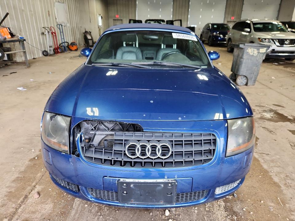 2003 Audi Tt VIN TRUTC28N531005554 COPART salvage auction — MINOR DENT/SCRATCHES, Wi - Certificate Of Title, sold $575 on 2026-07-16 (photo 5)