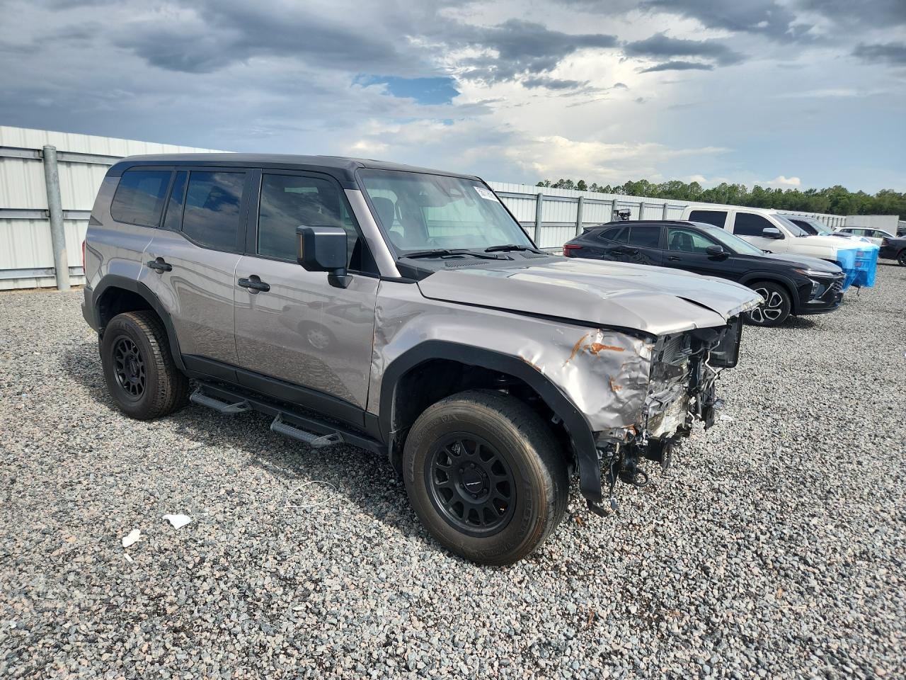 2025 Toyota Land Cruiser VIN JTEABFAJ1SK023105 COPART salvage auction — Front End, FL - CERT OF TITLE SLVG REBUILDABLE, sold $34,750 on 2026-06-30 (photo 4)