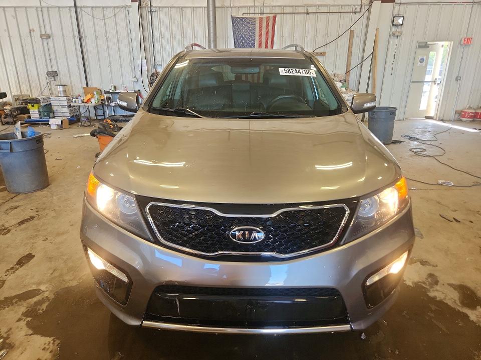 2012 Kia Sorento VIN 5XYKWDA25CG249715 COPART salvage auction — HAIL, Wi - Junked Vehicle Bill Of Sale, sold $1,400 on 2026-07-13 (photo 5)