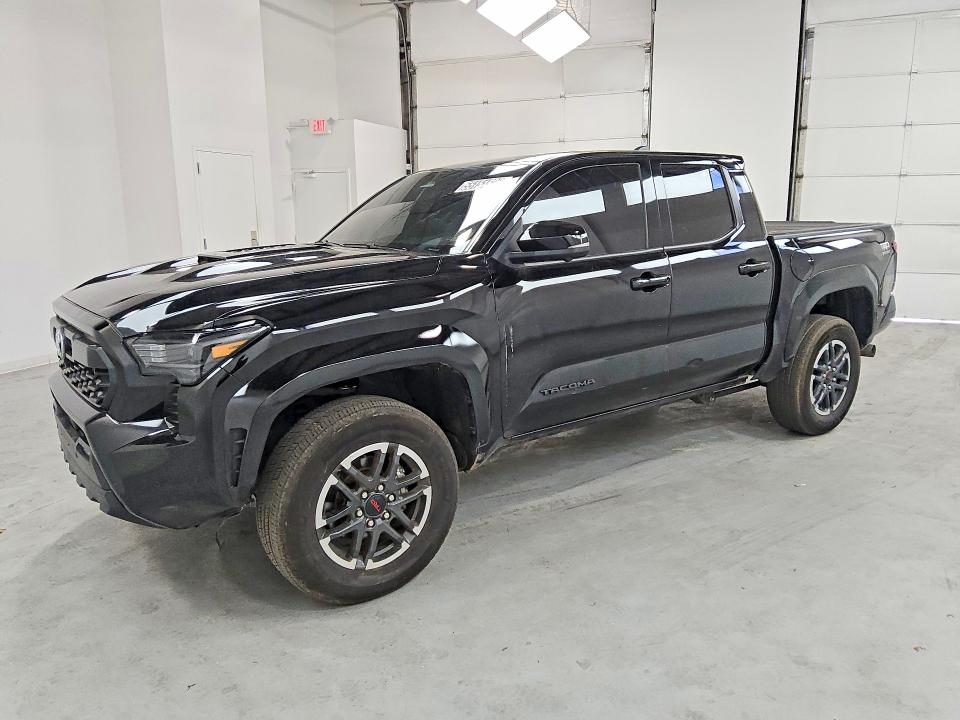 2025 Toyota Tacoma VIN 3TMLB5JN6SM096408 COPART salvage auction — NORMAL WEAR, In - Certificate Of Title, sold $12,700 on 2026-07-30 (photo 1)