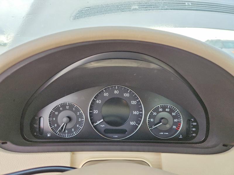 2008 Mercedes-benz Clk-klasse VIN WDBTJ56H88F254034 COPART salvage auction — VANDALISM, Tx - Salvage Vehicle Title, sold $550 on 2026-08-13 (photo 9)