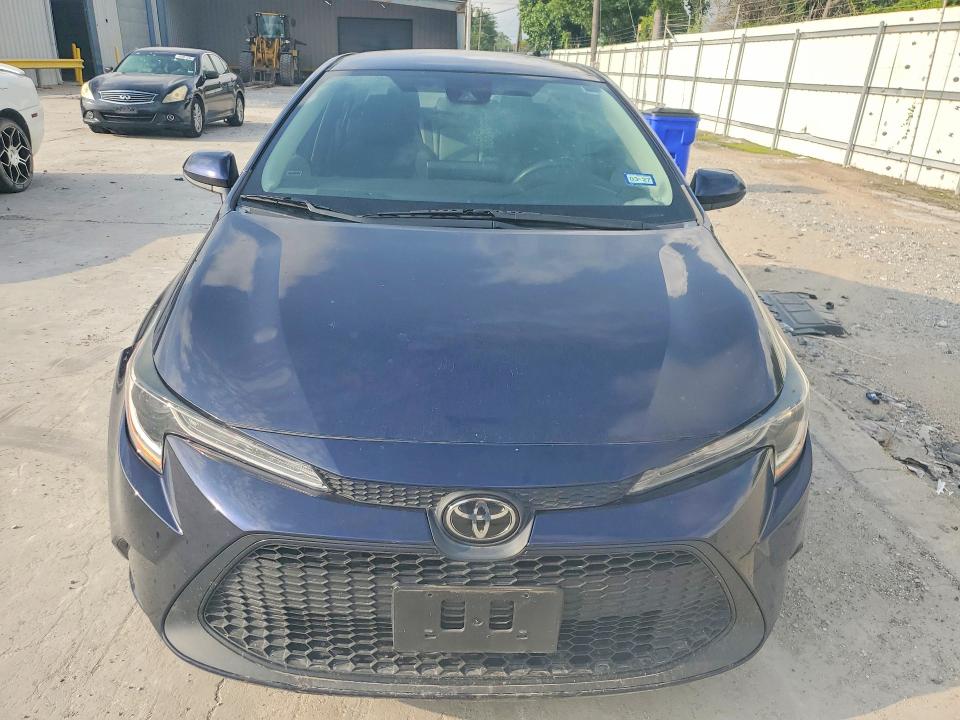 2022 Toyota VIN 5YFEPMAE9NP319655 COPART salvage auction — WATER/FLOOD, Tx - Salvage Title-Flood Damage, sold $5,700 on 2026-07-14 (photo 5)