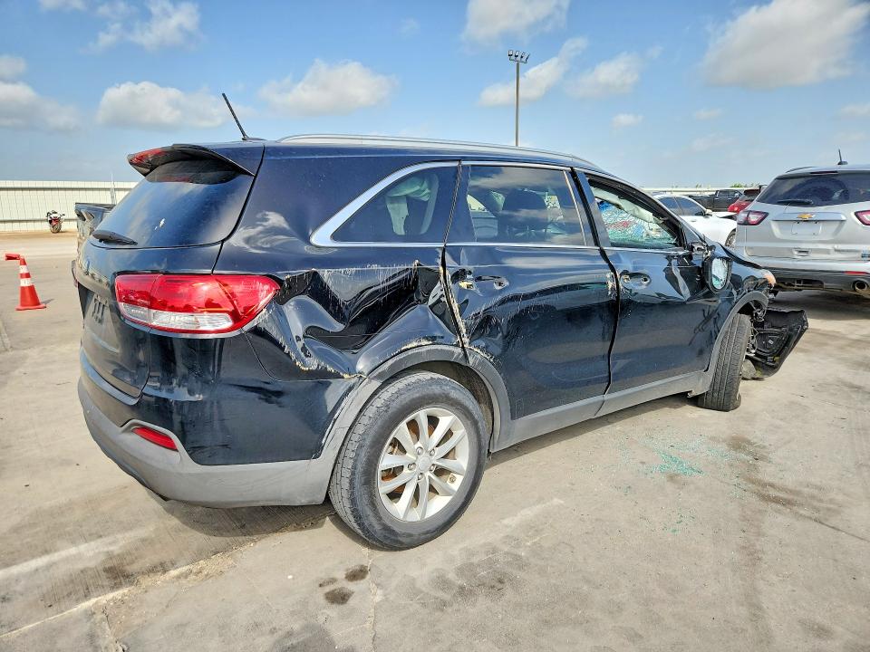 2017 Kia Sorento VIN 5XYPG4A3XHG220617 COPART salvage auction — FRONT END, Tx - Salvage Vehicle Title, sold $850 on 2026-07-30 (photo 3)