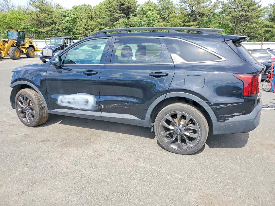 2022 Kia Sorento VIN 5XYRHDLF3NG075218 COPART salvage auction — FRONT END, NY - AFFIRMATION OF REPOSSESSION, sold $5,800 on 2026-07-28 (photo 2)