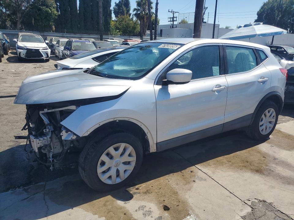 2018 Nissan Rogue sport VIN JN1BJ1CR5JW259638 COPART salvage auction — FRONT END, CA - CERTIFICATE OF TITLE, sold $1,350 on 2026-07-14 (photo 1)