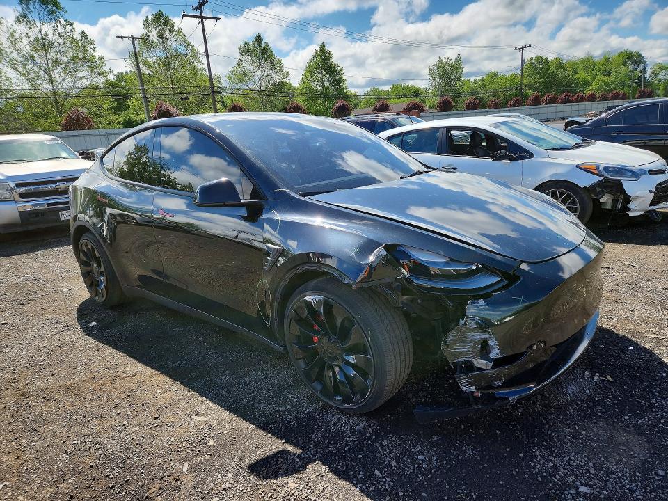 2022 Tesla Model y VIN 7SAYGDEF0NF397580 COPART salvage auction — FRONT END, Ct - Cert Of Title-Salvage, sold $4,100 on 2026-07-24 (photo 4)