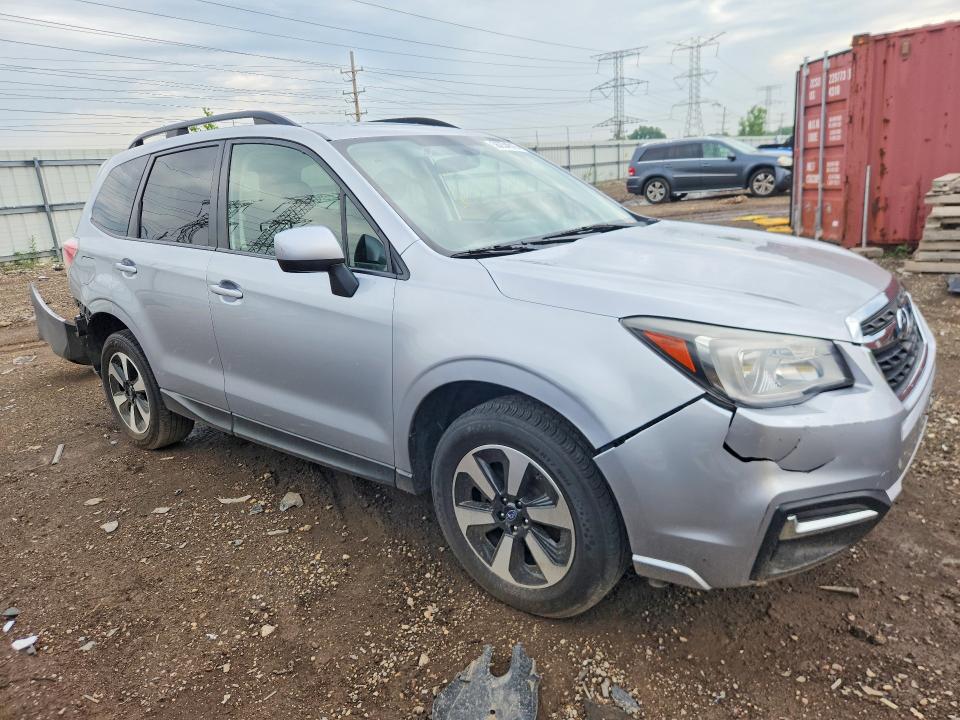 2018 Subaru Forester VIN JF2SJAGCXJH558700 COPART salvage auction — REAR END, Il - Salvage Certificate, sold $250 on 2026-07-21 (photo 4)