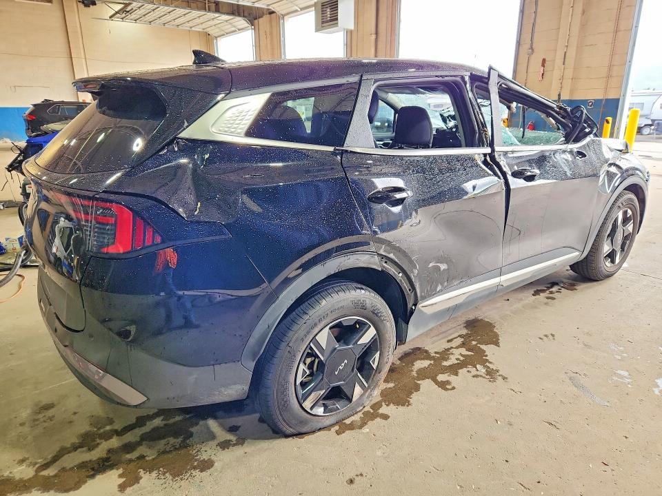 2026 Kia Sportage VIN 5XYK23DF0TG364470 COPART salvage auction — FRONT END, MI - SCRAP CERTIFICATE OF TITLE, sold $3,850 on 2026-07-24 (photo 3)
