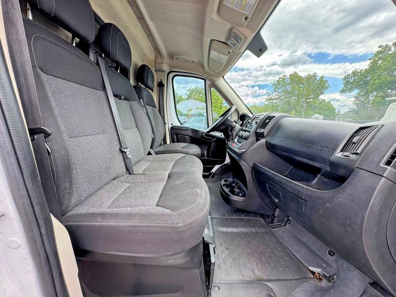 2017 Ram Promaster 1500 VIN 3C6TRVBG6HE517078 COPART salvage auction — NORMAL WEAR, WV - CERTIFICATE OF TITLE (P), sold $5,400 on 2026-07-02 (photo 5)
