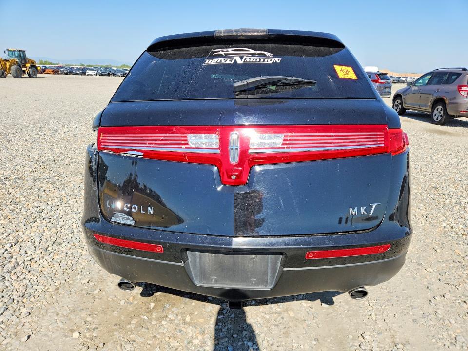 2017 Lincoln Mkt VIN 2LMHJ5AT5HBL01279 COPART salvage auction — FRONT END, Co - Dis/Dlr/Exp Only Clean Title, sold $600 on 2026-07-09 (photo 6)