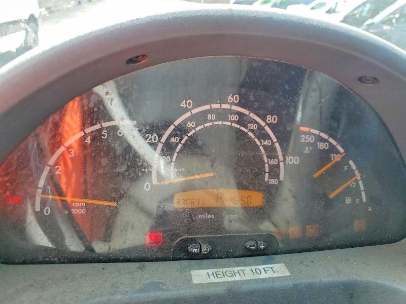 2005 Sprinter 2500 sprinter VIN WD2PD744955718227 COPART salvage auction — FRONT END, Mn - Cert Of Title-Prior Salvage, sold $200 on 2026-07-15 (photo 9)