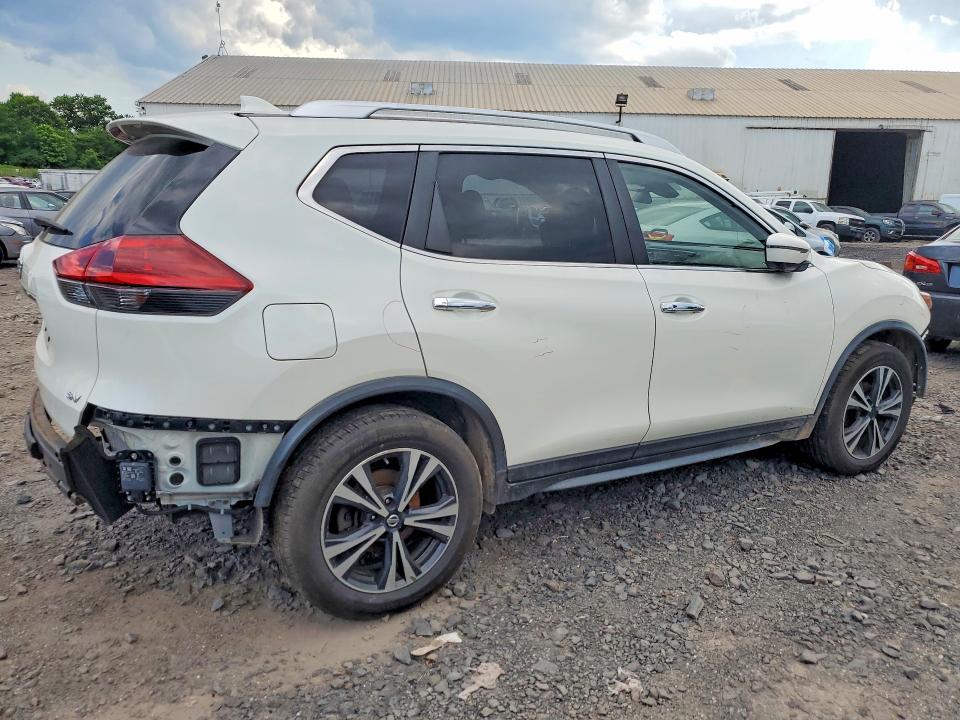 2019 Nissan Rogue VIN JN8AT2MT6KW250293 COPART salvage auction — VANDALISM, Pa - Certificate Of Salvage, sold $1,800 on 2026-07-13 (photo 3)