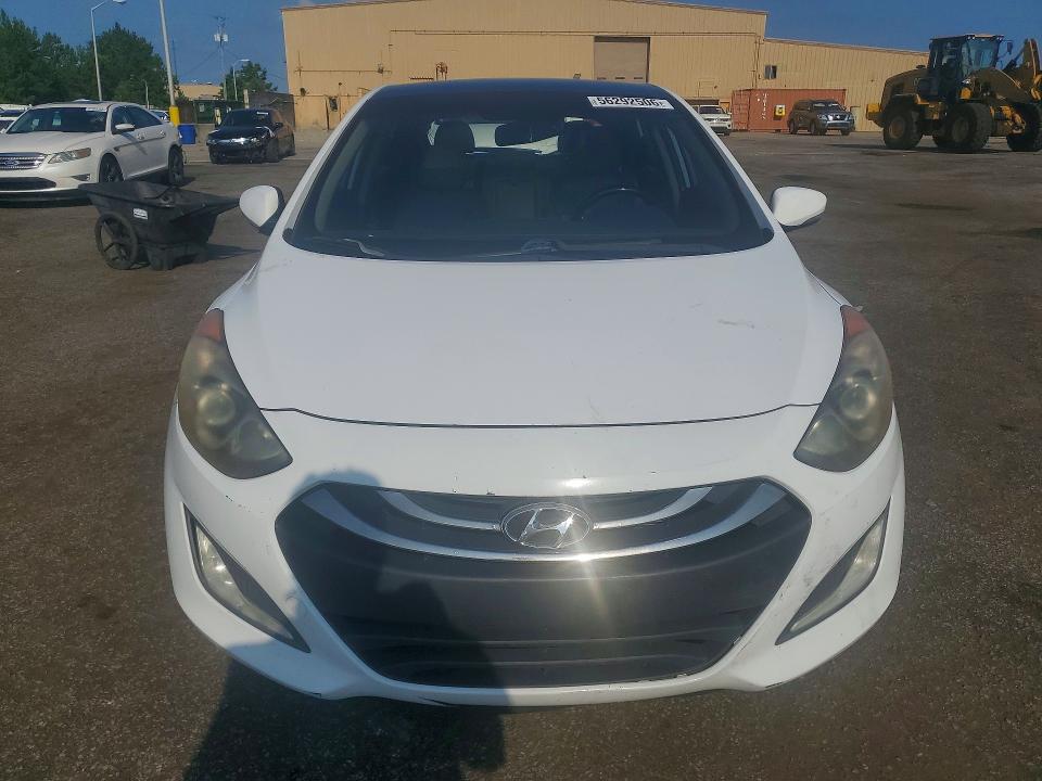 2013 Hyundai Elantra VIN KMHD35LE4DU055154 COPART salvage auction — REAR END, Sc - Cert Of Title-Salvage, sold $1,050 on 2026-07-31 (photo 5)