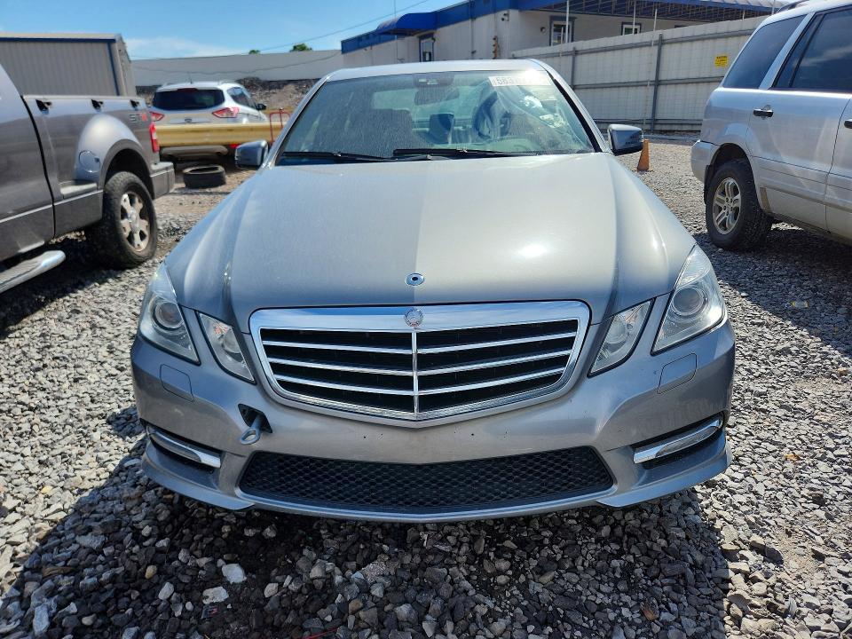 2013 Mercedes-benz E-klasse VIN WDDHF8JB0DA740363 COPART salvage auction — NORMAL WEAR, Al - Certificate Of Title, sold $1,950 on 2026-07-07 (photo 5)