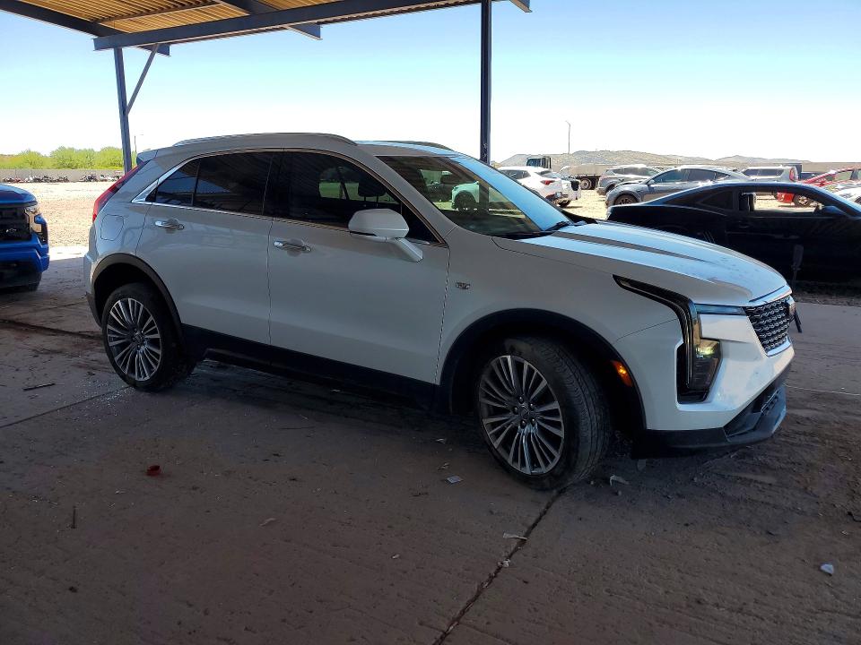 2024 Cadillac Xt4 VIN 1GYFZCR43RF100198 COPART salvage auction — FRONT END, Salvage Title, sold $14,500 on 2026-07-23 (photo 4)