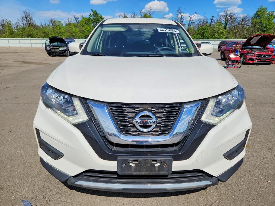 2017 Nissan VIN JN8AT2MV9HW012528 COPART salvage auction — MINOR DENT/SCRATCHES, Ny - Certificate Of Title, sold $800 on 2026-07-29 (photo 5)