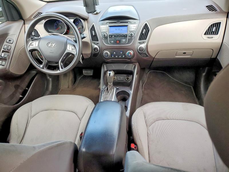 2015 Hyundai Tucson VIN KM8JTCAF7FU101369 COPART salvage auction — FRONT END, CT - CERT OF TITLE-SALVAGE, sold $1,200 on 2026-07-17 (photo 8)