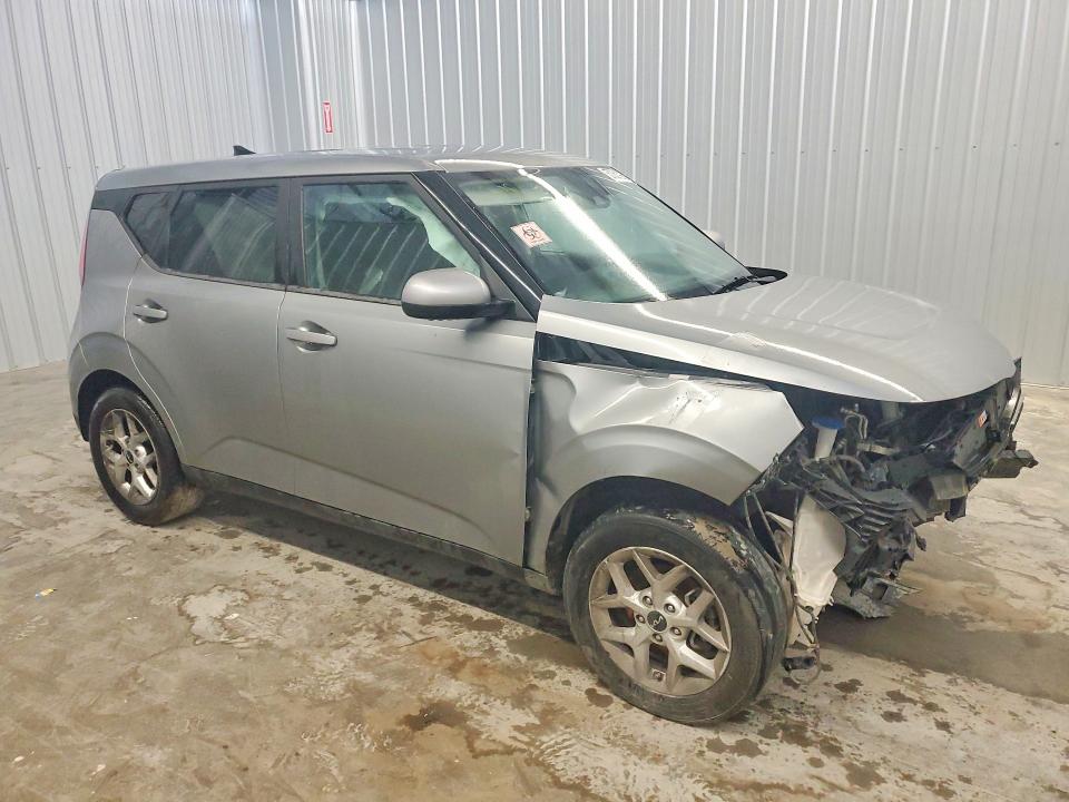2023 Kia Soul VIN KNDJ23AU4P7871440 COPART salvage auction — FRONT END, Nc - Dlr Only-Clean/Over 25% Damage, sold $2,300 on 2026-07-29 (photo 4)