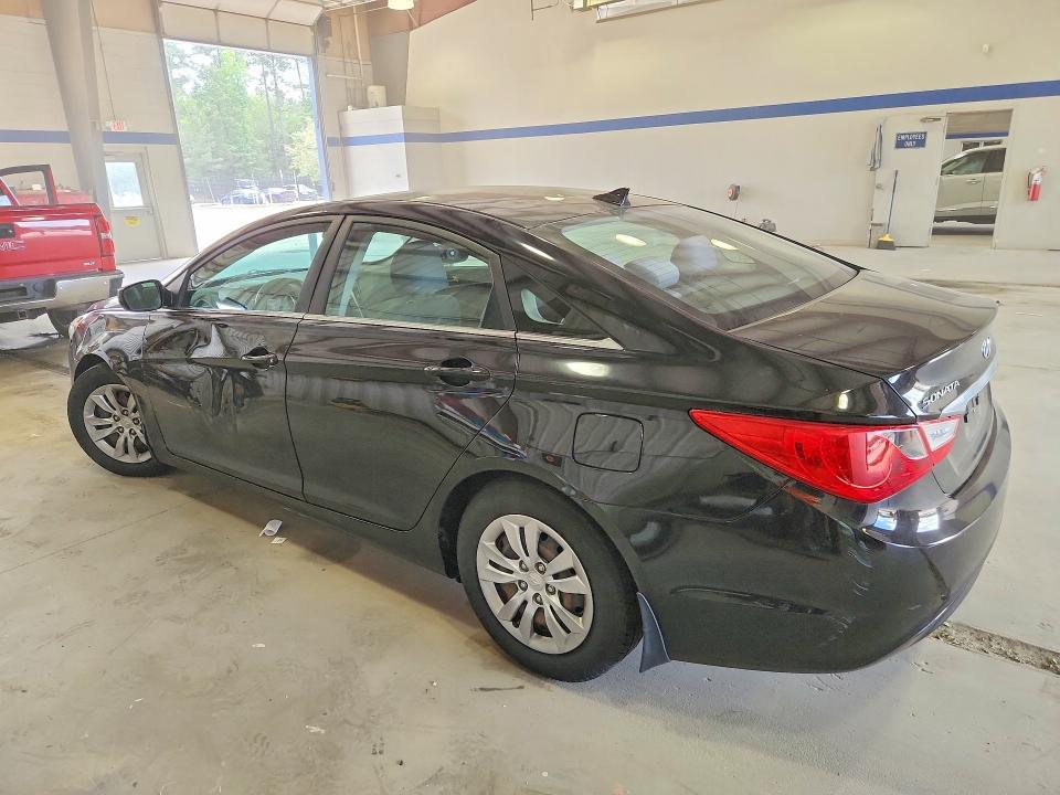 2012 Hyundai VIN 5NPEB4AC7CH381353 COPART salvage auction — SIDE, VA - CERT OF TITLE-SALVAGE WATER, sold $425 on 2026-07-02 (photo 2)