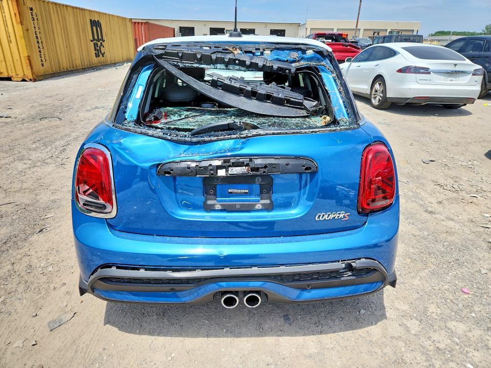 2022 Mini Cooper VIN WMW53DK00N2R46285 COPART salvage auction — FRONT END, In - Cert Of Title-Salvage Title, sold $6,200 on 2026-07-10 (photo 6)