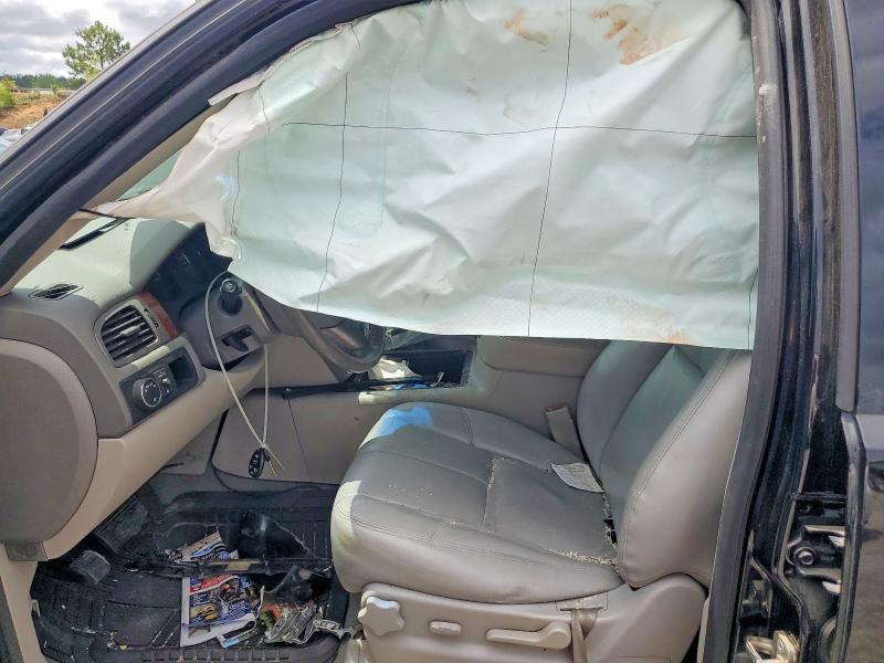 2014 Gmc Yukon VIN 1GKS1CE0XER209429 COPART salvage auction — SIDE, Salvage Title, sold $725 on 2026-07-31 (photo 7)