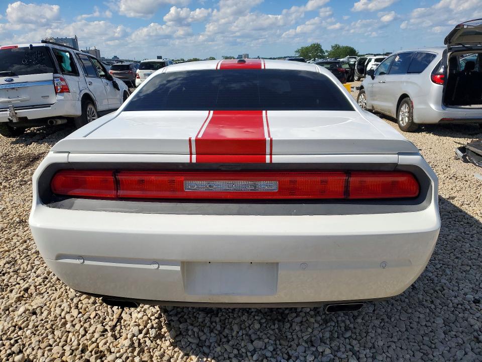 2014 Dodge Challenger VIN 2C3CDYAG5EH112098 COPART salvage auction — FRONT END, Il - Salvage Certificate, sold $1,150 on 2026-07-31 (photo 6)
