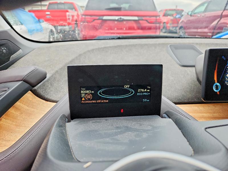 2014 BMW I3 VIN WBY1Z2C51EV285569 COPART salvage auction — NORMAL WEAR, In - Certificate Of Title, sold $700 on 2026-07-28 (photo 9)