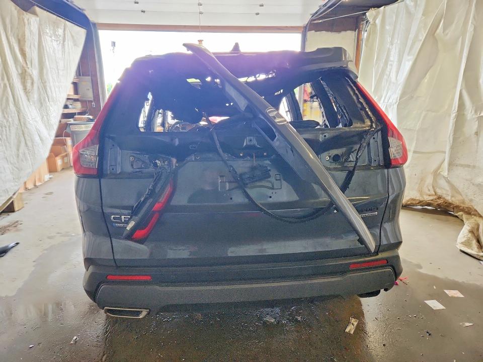 2025 Honda Cr-v VIN 5J6RS6H95SL011708 COPART salvage auction — Burn Engine, PA - CERTIFICATE OF SALVAGE, sold $200 on 2026-07-02 (photo 6)