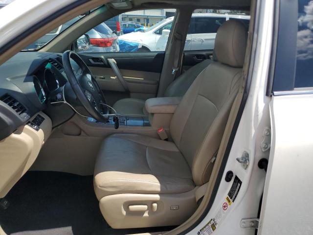 2013 Toyota VIN 5TDBK3EH8DS223103 COPART salvage auction — SIDE, Fl - Cert Of Title Slvg Rebuildable, sold $80 on 2026-07-24 (photo 7)