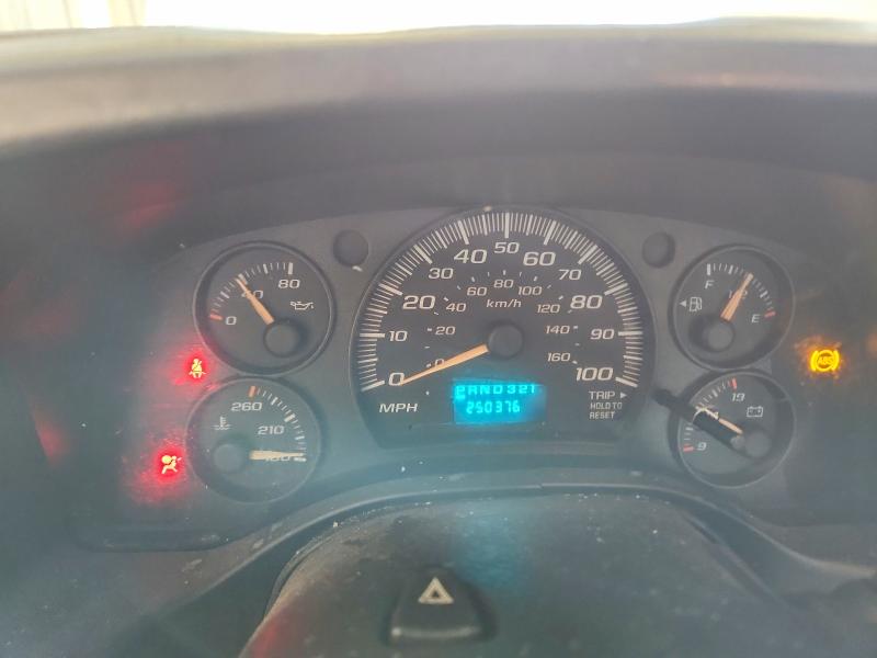 2006 Gmc Savana VIN 1GDGG31V861905803 COPART salvage auction — FRONT END, Wi - Certificate Of Title, sold $650 on 2026-08-01 (photo 9)