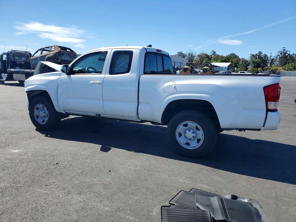 2017 Toyota Tacoma VIN 5TFRX5GN3HX098851 COPART salvage auction — FRONT END, Ca - Salvage Certificate, sold $5,700 on 2026-07-06 (photo 2)
