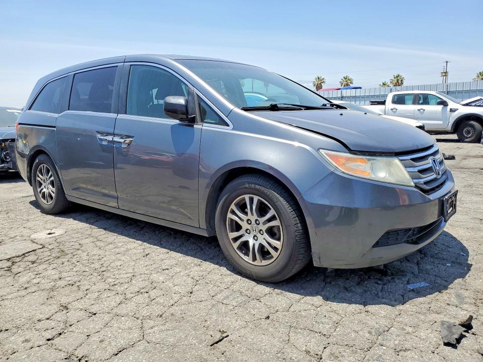 2012 Honda Odyssey VIN 5FNRL5H62CB101566 COPART salvage auction — MINOR DENT/SCRATCHES, Mt - Dis/Dlr/Exp Only Clean Title, sold $1,550 on 2026-07-09 (photo 4)