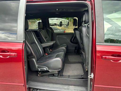 2017 Dodge Caravan VIN 2C4RDGEG1HR738000 COPART salvage auction — MINOR DENT/SCRATCHES, Ma - Certificate Of Title (P), sold $4,150 on 2026-08-05 (photo 7)