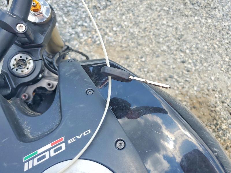 2012 Ducati Monster VIN ZDM1RARR0CB062156 COPART salvage auction — FRONT END, Sc - Cert Of Title-Salvage, sold $525 on 2026-07-29 (photo 8)
