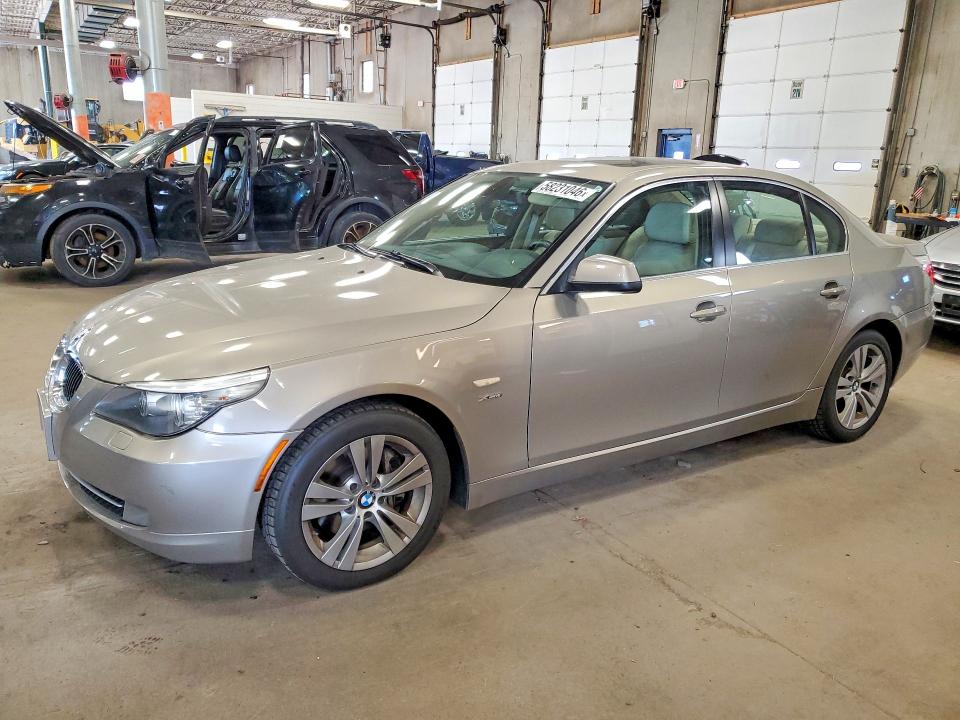 2010 BMW 5 series VIN WBANV1C51AC159983 COPART salvage auction — MINOR DENT/SCRATCHES, MN - CERTIFICATE OF TITLE, sold $1,650 on 2026-07-07 (photo 1)