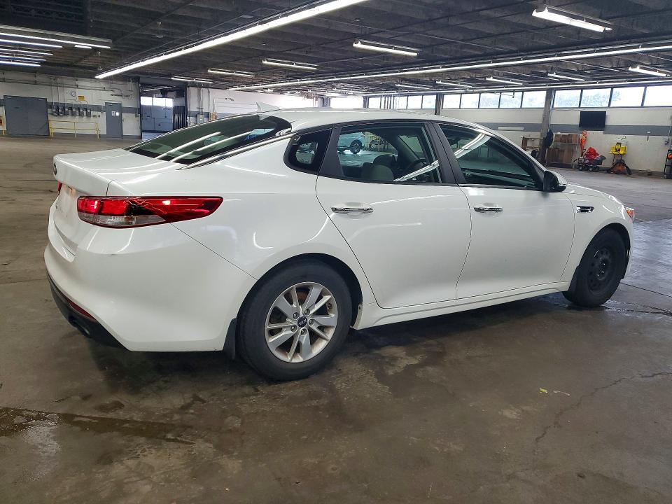 2016 Kia Optima VIN KNAGT4L33G5088751 COPART salvage auction — MECHANICAL, Il - Certificate Of Title, sold $2,130 on 2026-07-06 (photo 3)