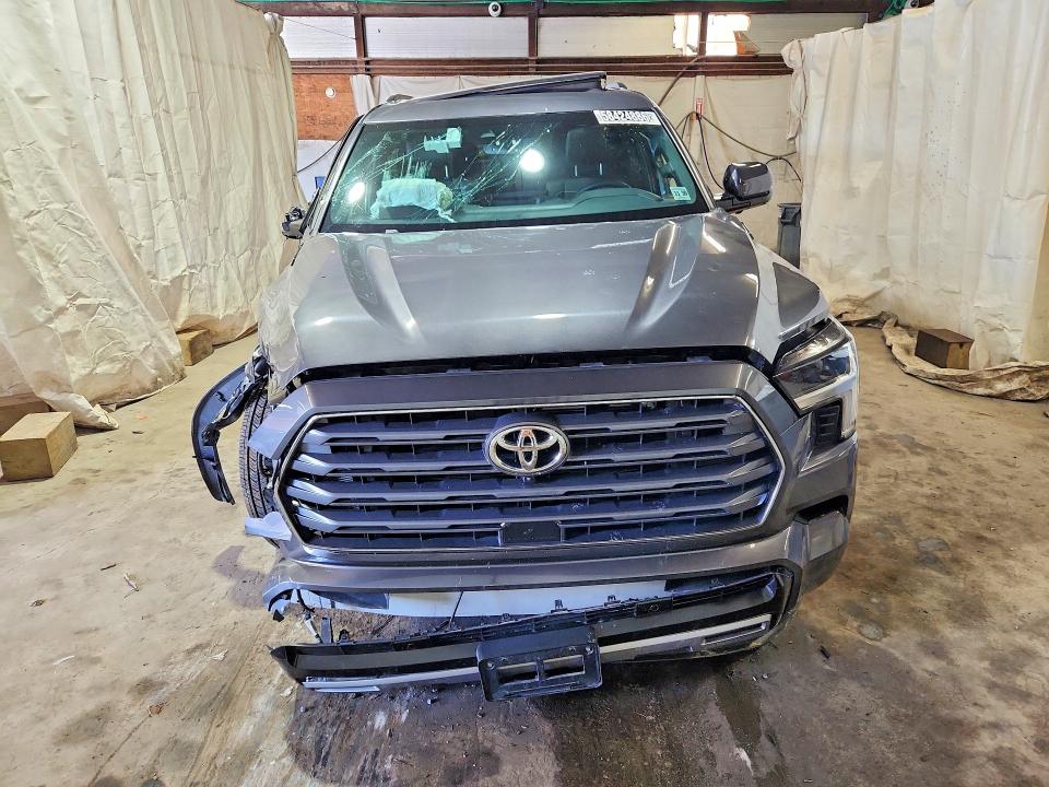2026 Toyota Sequoia VIN 7SVAAABA7TX078435 COPART salvage auction — FRONT END, NJ - CERTIFICATE OF TITLE, sold $28,750 on 2026-07-15 (photo 5)