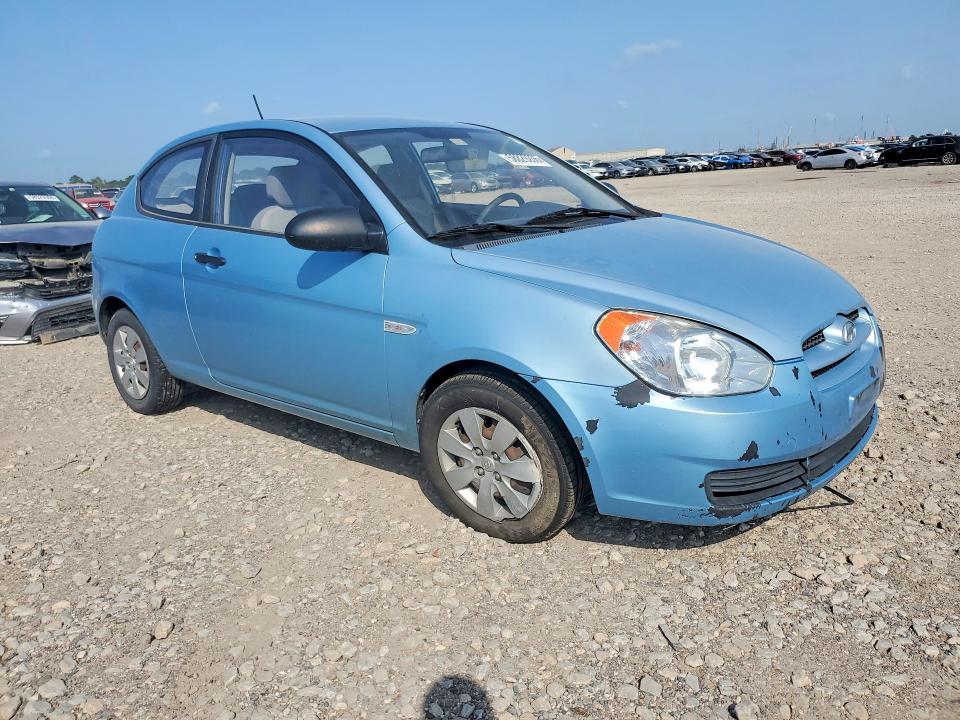 2009 Hyundai Accent VIN KMHCM36C19U128611 COPART salvage auction — MINOR DENT/SCRATCHES, TX - SALVAGE VEHICLE TITLE (P), sold $600 on 2026-07-09 (photo 4)