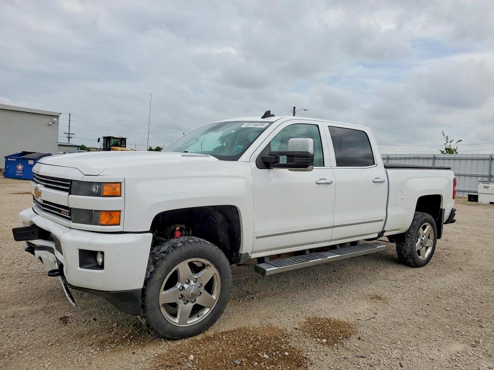 2016 Chevrolet Silverado VIN 1GC1KWE81GF122647 COPART salvage auction — FRONT END, Ia - Cert Of Title-Salvage Title, sold $200 on 2026-09-02 (photo 1)
