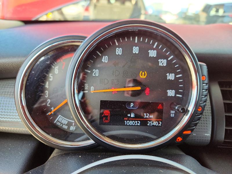 2015 Mini Cooper VIN WMWXS5C50FT828373 COPART salvage auction — REAR END, Tx - Salvage Vehicle Title, sold $1,400 on 2026-07-24 (photo 9)