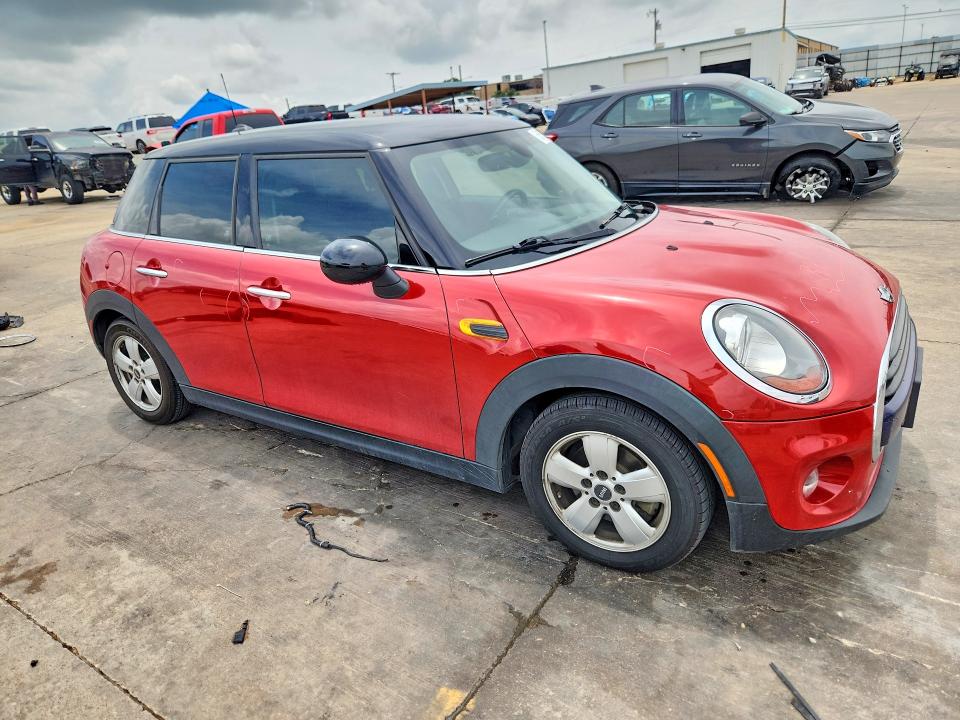 2016 Mini Cooper VIN WMWXU1C50G2D10941 COPART salvage auction — FRONT END, Tx - Salvage Vehicle Title, sold $2,850 on 2026-08-03 (photo 4)