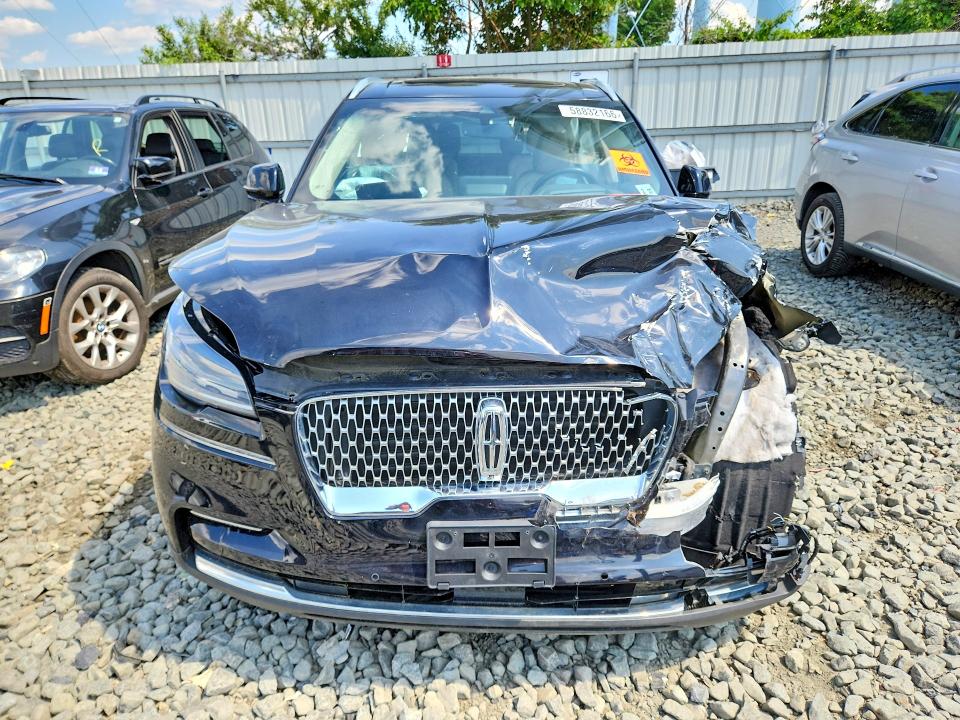 2023 Lincoln Aviator VIN 5LM5J7XC0PGL07920 COPART salvage auction — ALL OVER, Nj - Cert Of Title-Salvage, sold $4,200 on 2026-07-22 (photo 5)