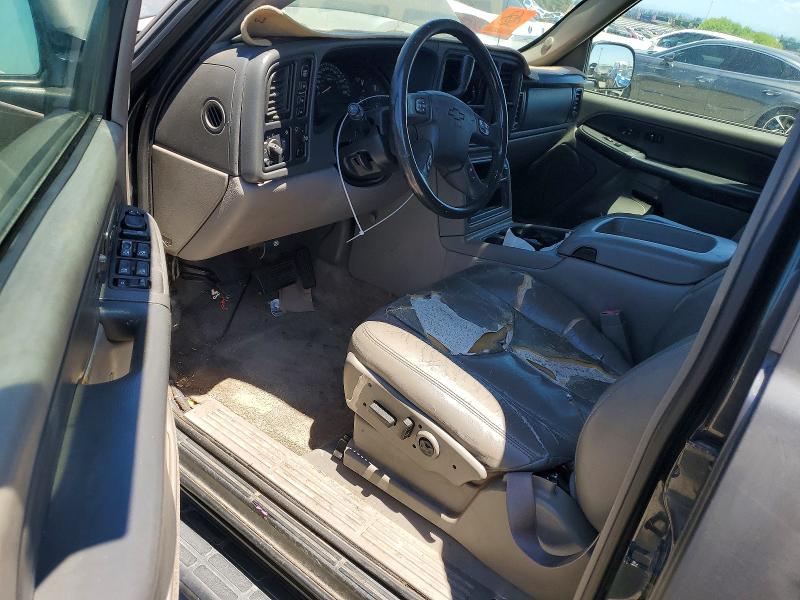 2003 Chevrolet Suburban VIN 3GNFK16T53G223864 COPART salvage auction — MINOR DENT/SCRATCHES, Ca - Dis/Dlr/Exp Only Clean Title, sold $250 on 2026-07-09 (photo 8)